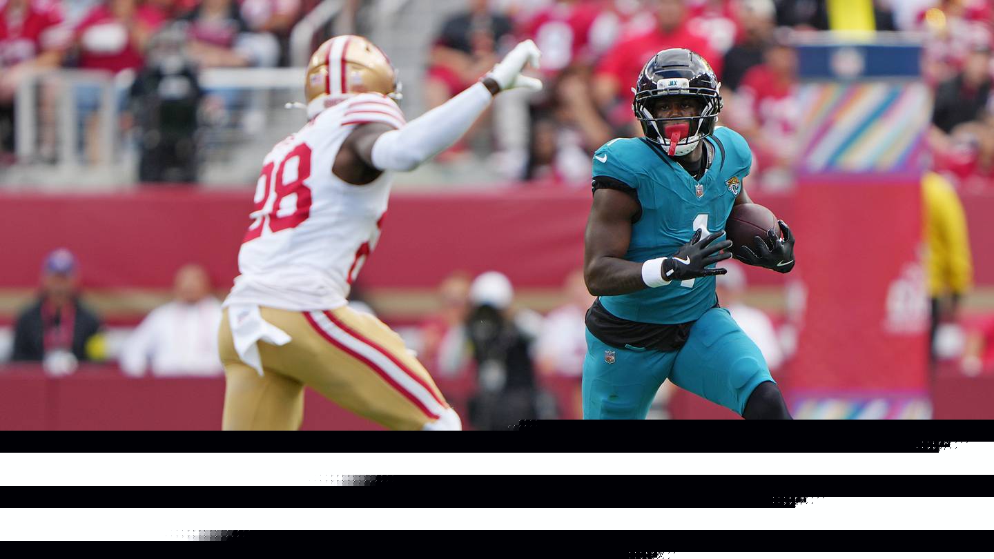 Jaguars' Travis Etienne continues to see stock skyrocket with dynamic play vs. 49ers