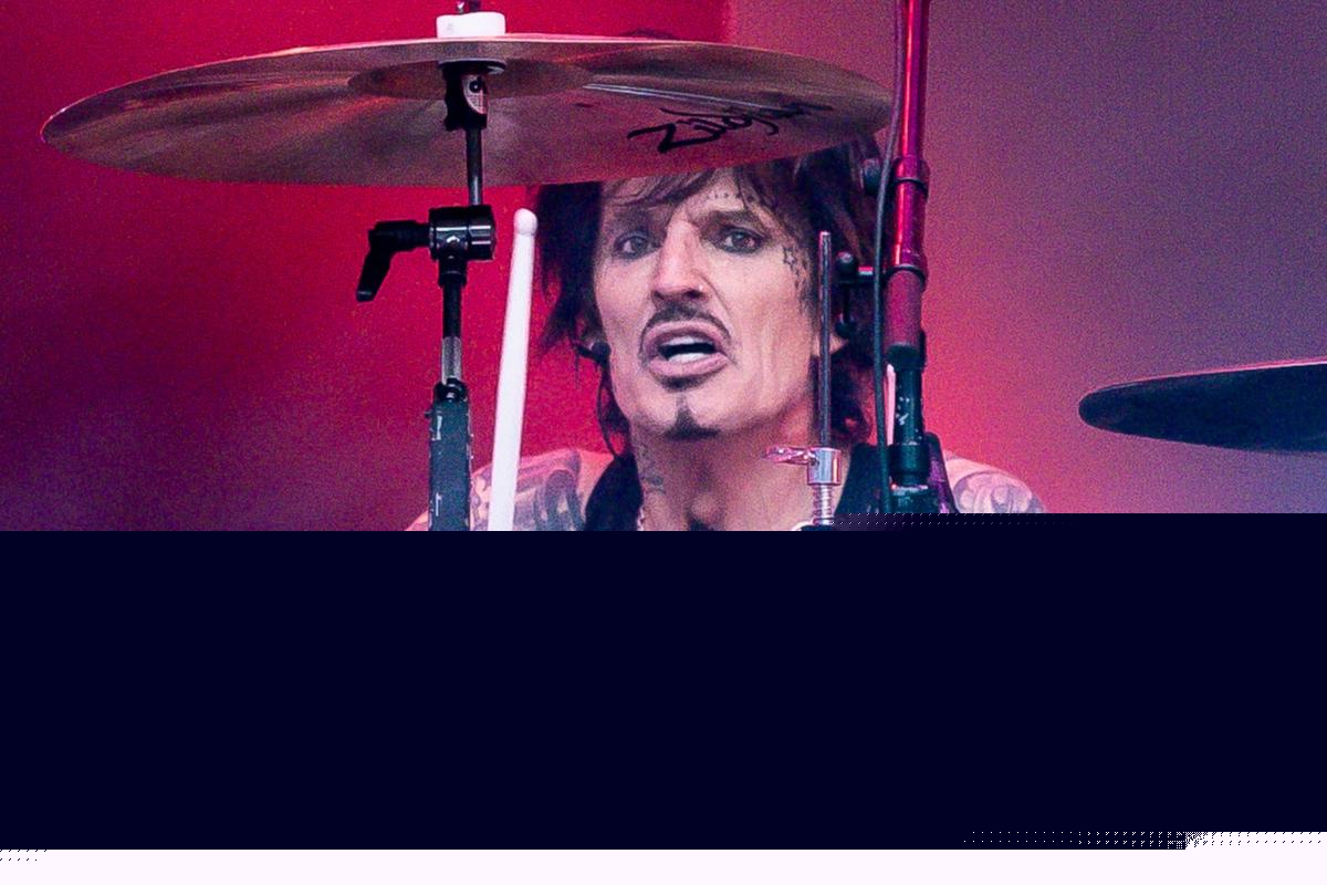 Tommy Lee Will Never Shut Up