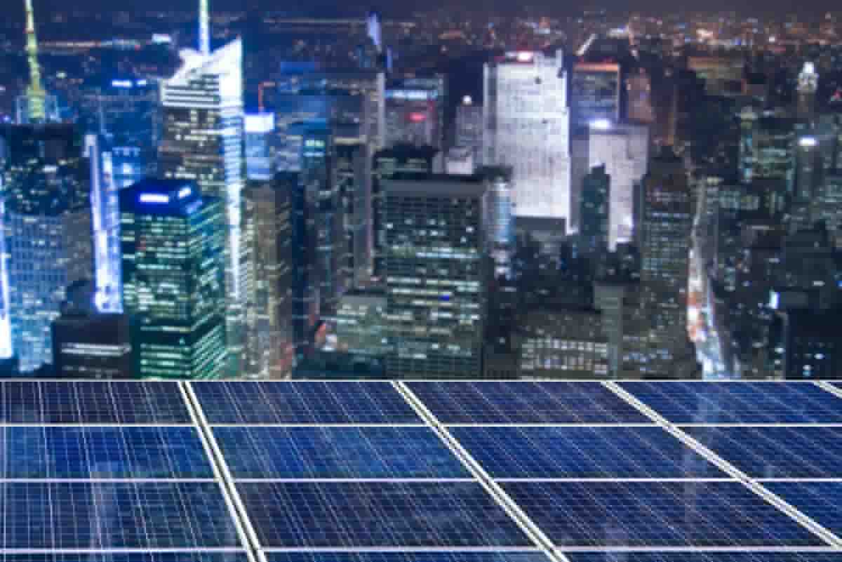‘Balcony solar’ could be coming to NYC apartments. Landlords may still have a say