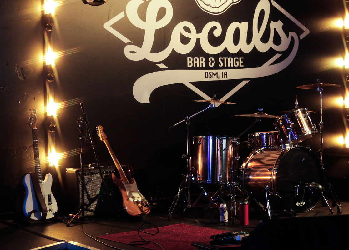 Locals Bar & Stage is ‘bringing entertainment back’ to Walnut Street