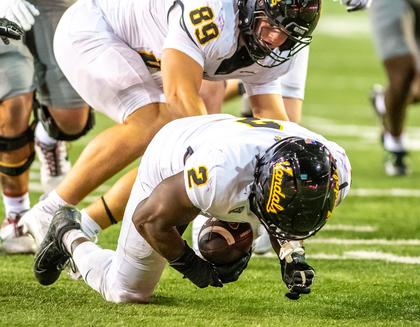 TUESDAY MORNING QUARTERBACK: The Vandals’ defense needs to find consistency before Big Sky play