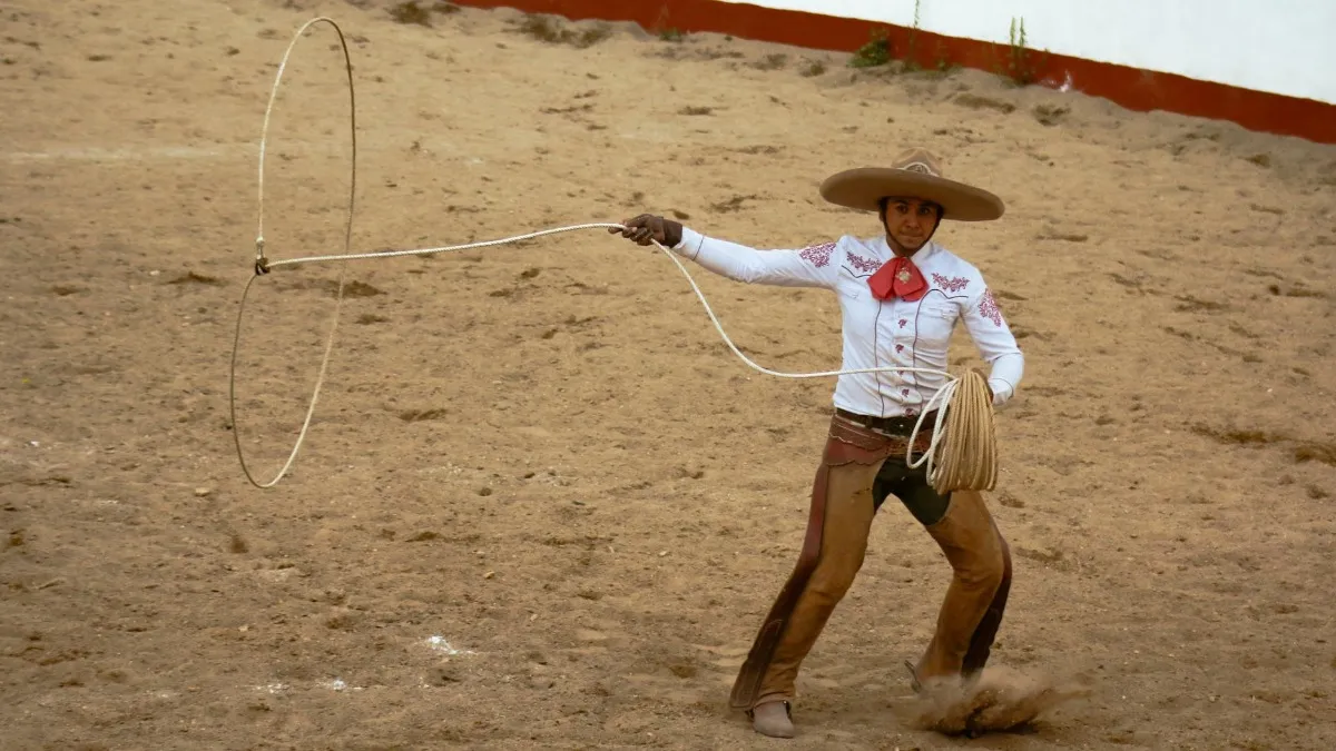A Montana teen heard ‘help, help’ across the river, grabbed his rodeo lasso, and roped a drowning man on his first throw