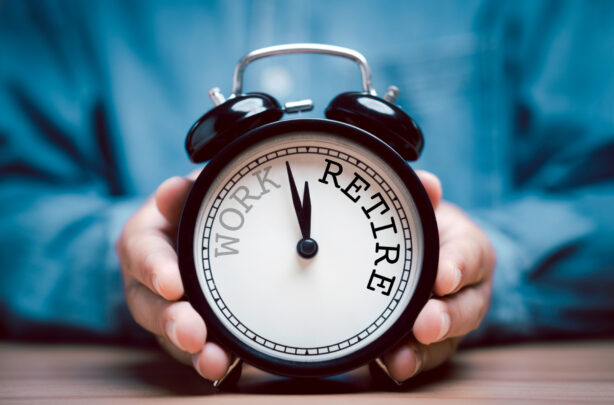 Wednesday giggle: 8 signs it is time to retire