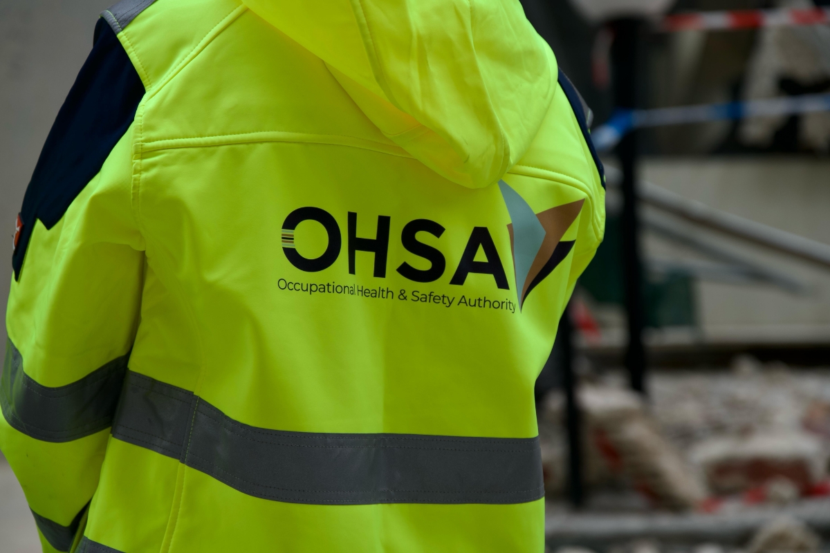 L-OHSA tappella għal kawtela fix-xogħol fuq barra minħabba t-temp