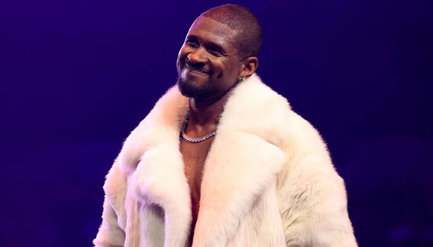 Usher Or Uhhh… Sure? Usher Denies Body Double Deception Onstage After 'Confessions' Clone Conspiracies Go Viral