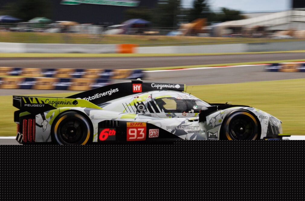 WEC, il finale beffa Peugeot: “Contro Alpine non potevamo fare molto”