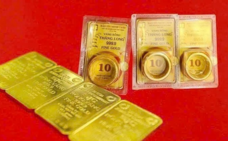 Giá vàng hôm nay sập mạnh sau cú tăng điên đảo! Giá vàng trong nước chắc phải giảm vài triệu