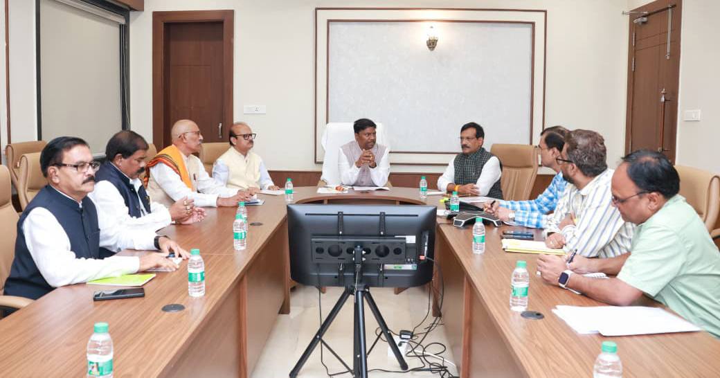 Chhattisgarh reviews Cooperative Banking Reforms