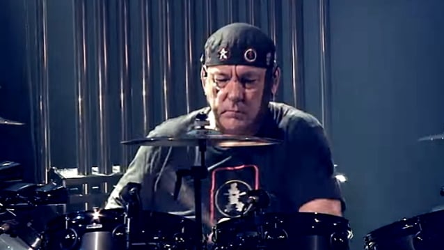 NEIL PEART Documentary 'No One's Disciple' To Receive World Premiere At Toronto International Film Festival
