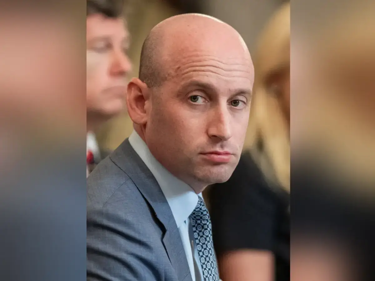 Stephen Miller Calls For ‘Homeland Defenders’ As Green Card Rules Tighten