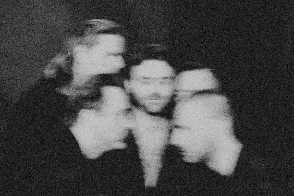 Maciej Świniarski of Nordic Outfit HÉR on The Spirit Of The Old North Behind New Album ‘Monochrome’ (INTERVIEW)