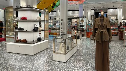 Legendary retail giant launches closing down sales up to 81% as online store to be eliminated entirely