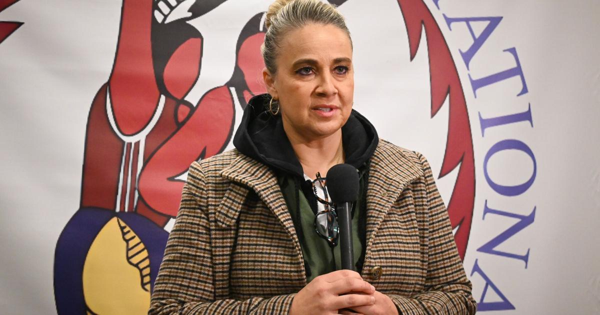 Rapid City's Hammon facing East River head coach in 2025 WNBA Finals