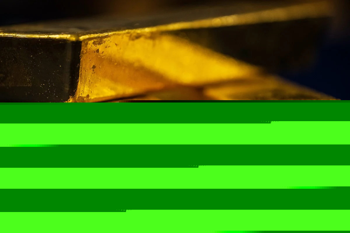 Gold holds gain as Trump sounds optimism over US-Iran talks