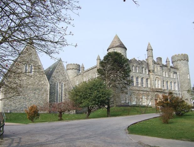 Anger at exclusion of St Eunan’s College from latest schools funding announcement