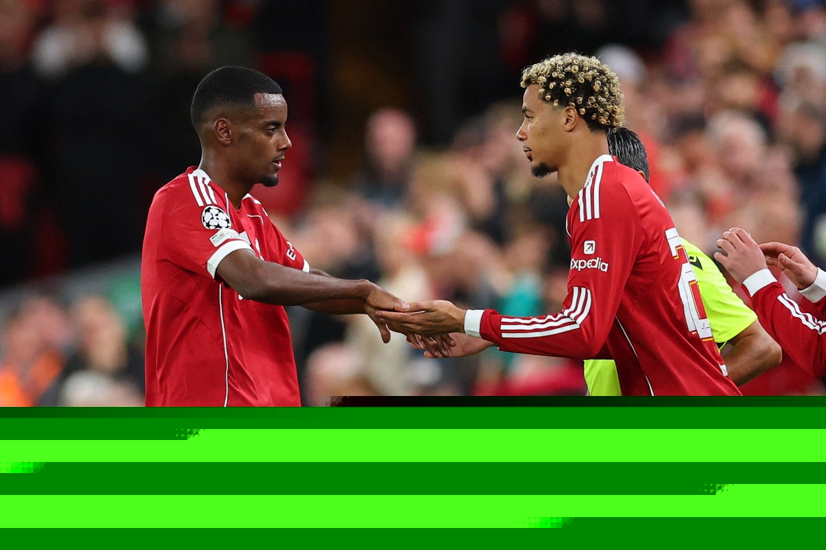 Stupidity collides with sleekness in Liverpool’s tale of two strikers