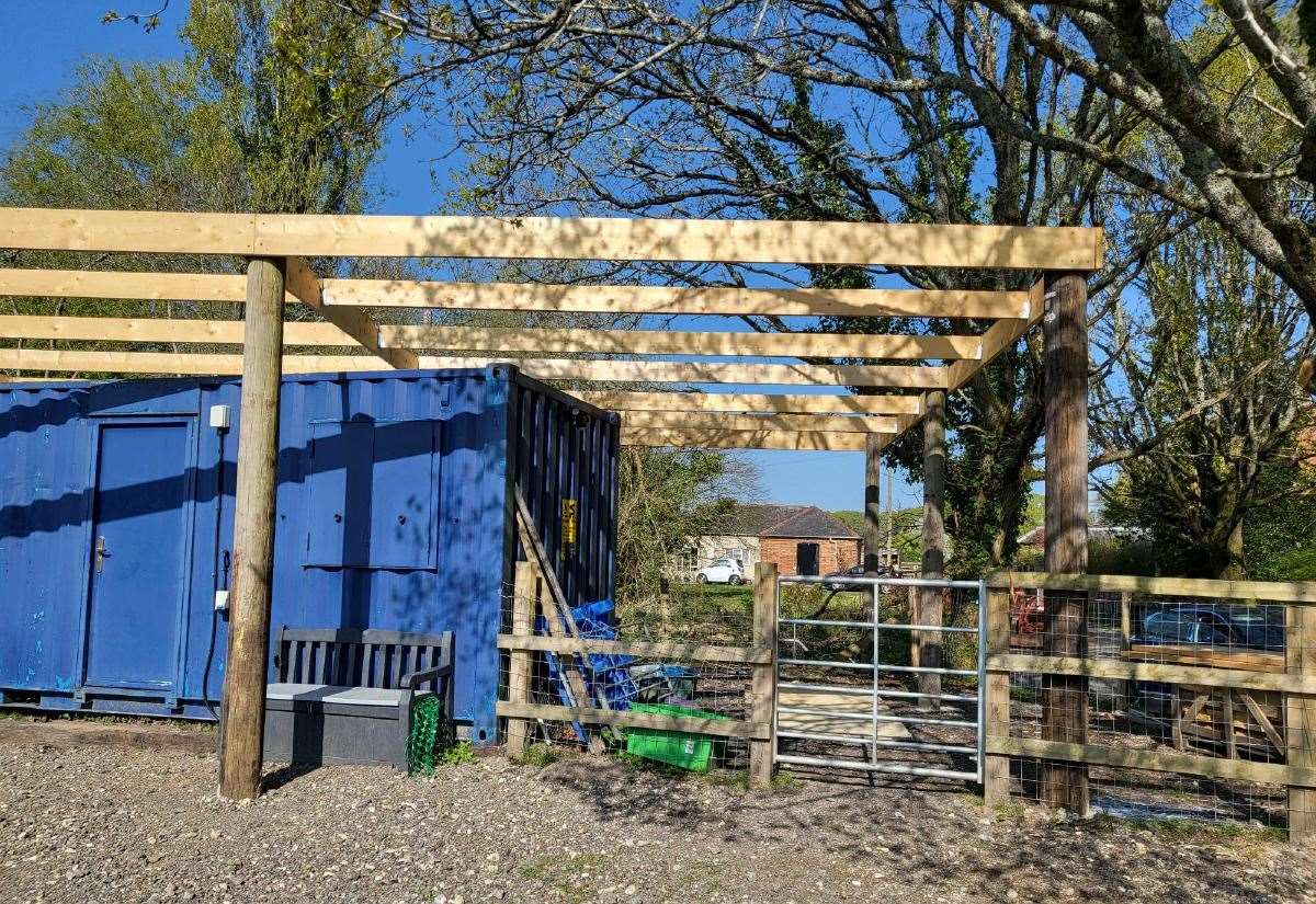 Animal rescue centre granted planning permission to retain barn