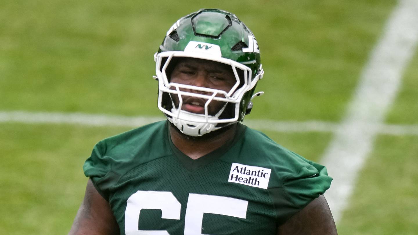 Jets biggest remaining weakness rears its ugly head at training camp