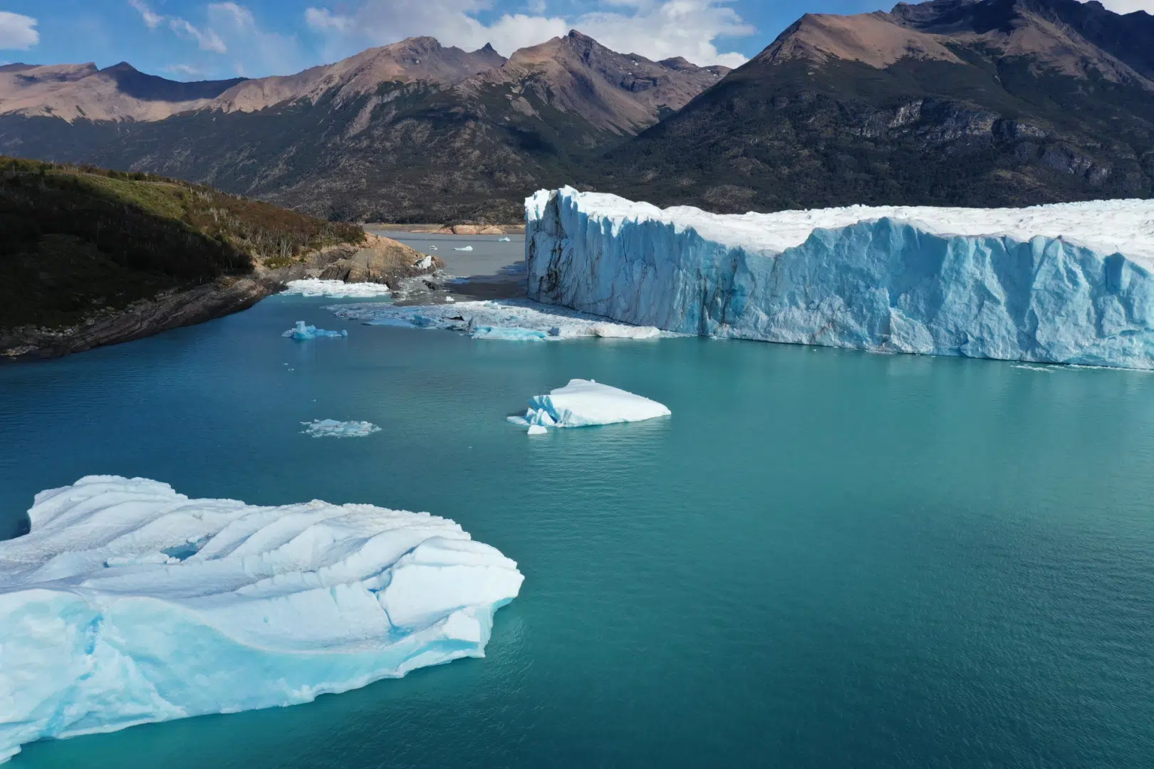 Ley de Glaciares cumple 15 años de protección ambiental que está amenazada por presiones de la actividad minera