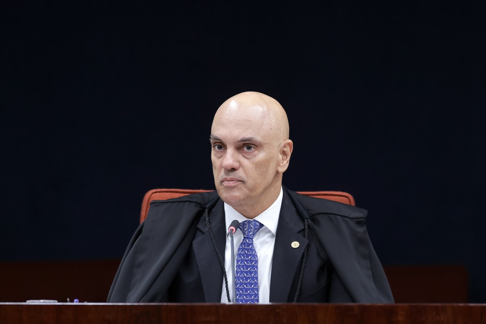 Moraes pede vista e trava julgamento sobre privatização da Celepar
