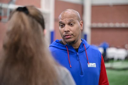Ex-New York Giants RB coach Ladell Betts expected to join Dolphins staff