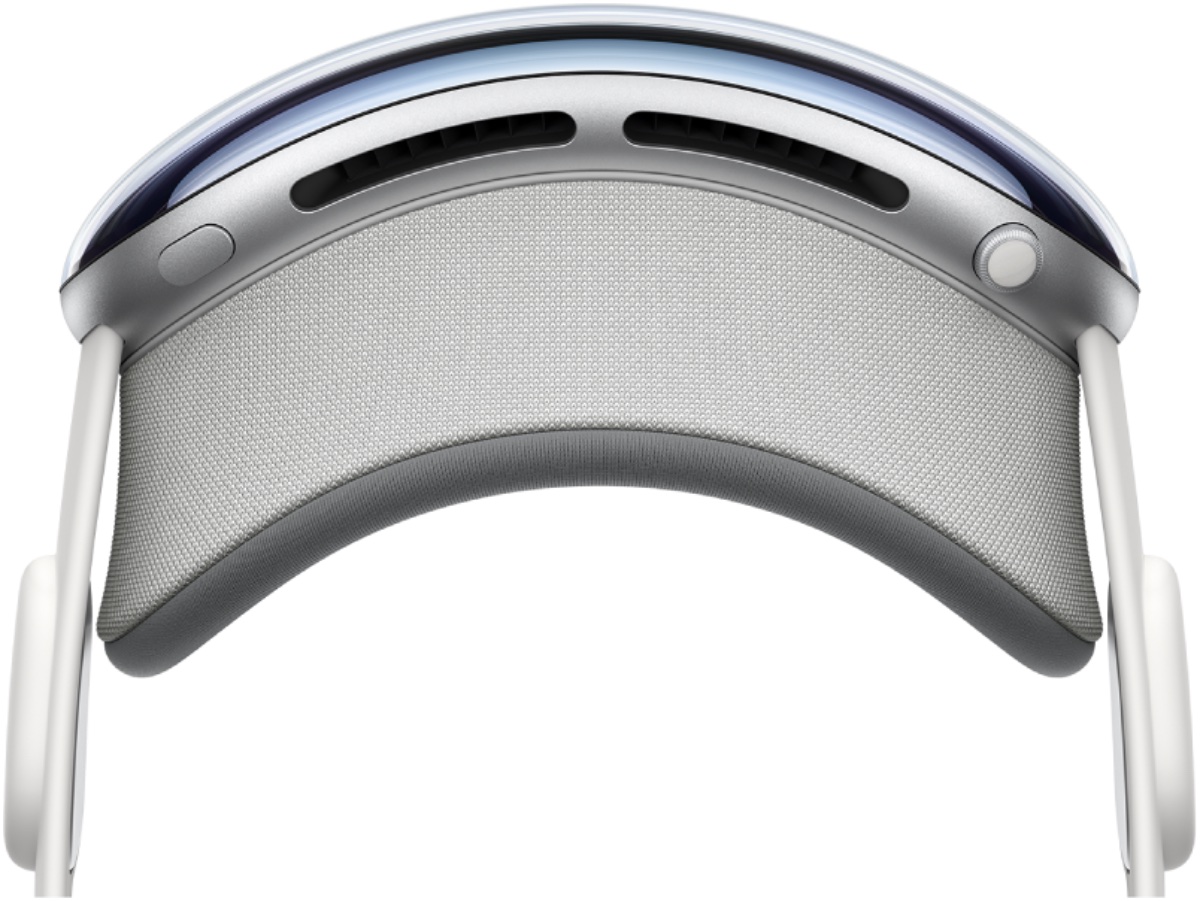 Cognixion holds clinical trial that integrates a brain-computer interface with the Apple Vision Pro