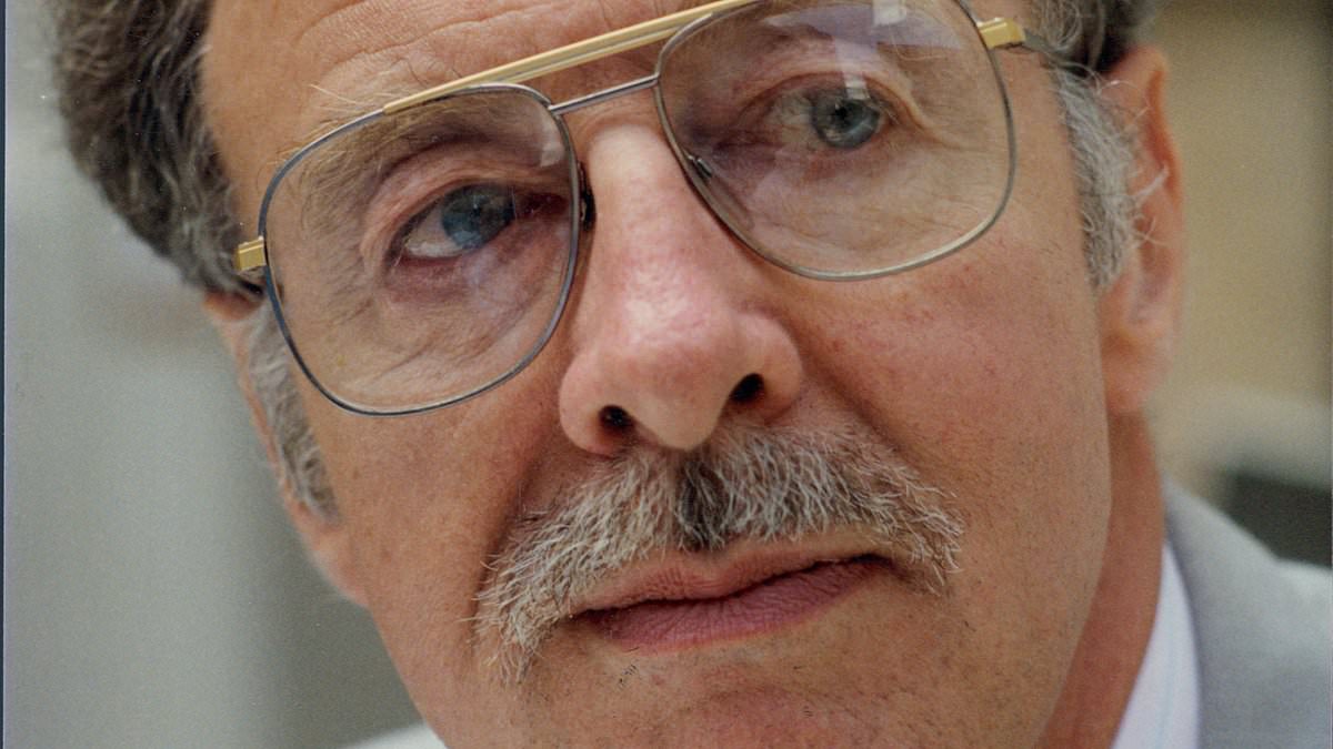 Distinguished Mail writer and author Shaun Usher dies at 88