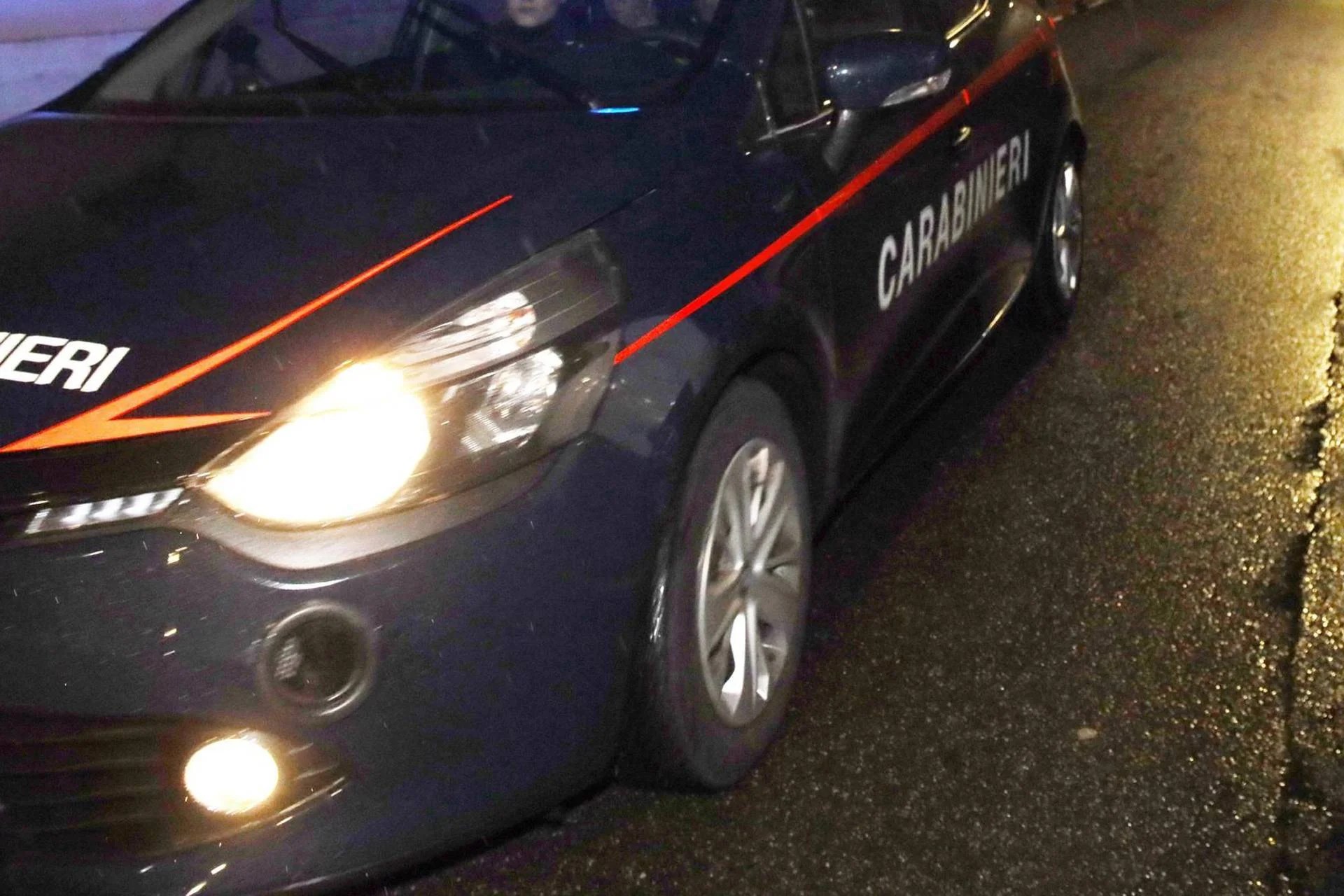 Trastevere, rissa a colpi di bottiglie e spray: tre arresti