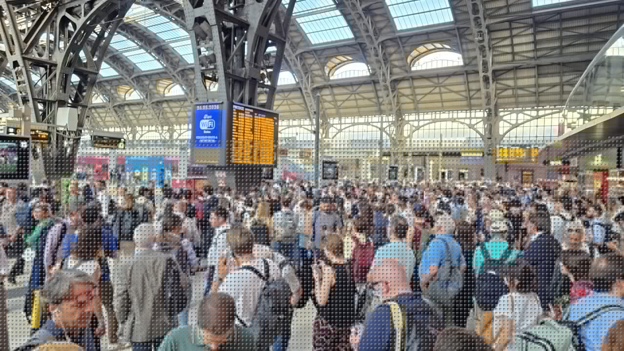 Venerdì nero per a Milano: sciopero di 24 ore dei treni. Gli orari e le fasce di garanzia