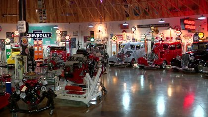 So Minnesota: History covered in chrome — The Veit Car Museum