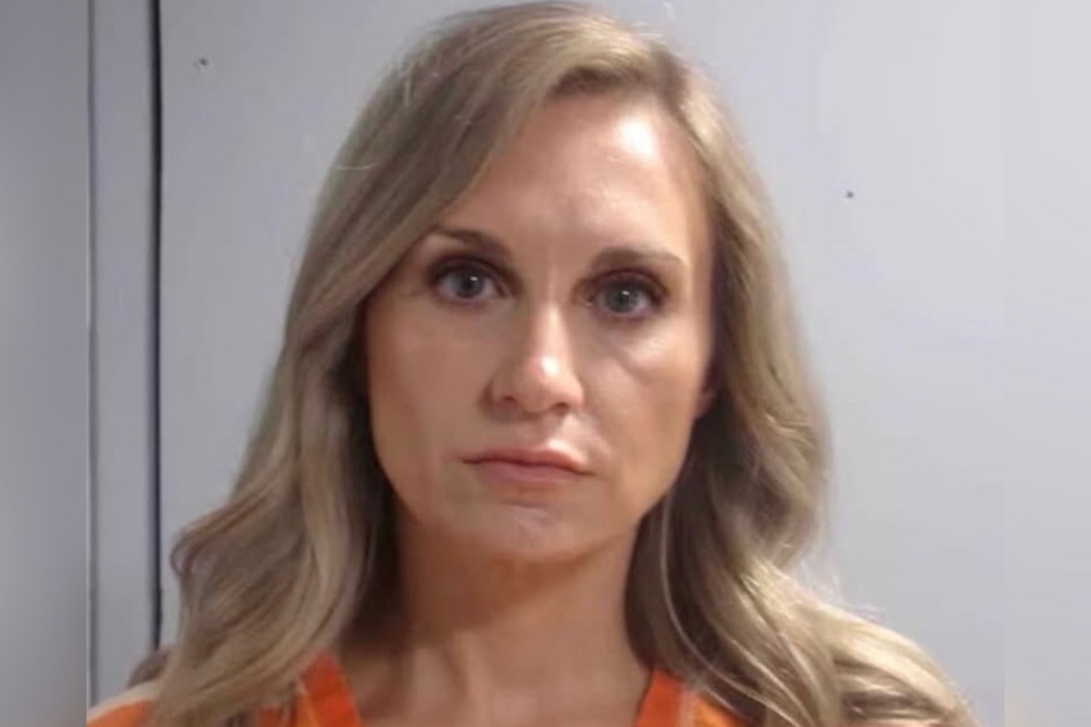 Prosecutors Challenge Former Mayor's Controversial Sentence