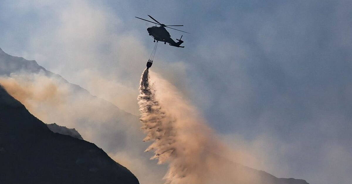 Slievenamon fire enters fifth day with smoke travelling to neighbouring counties