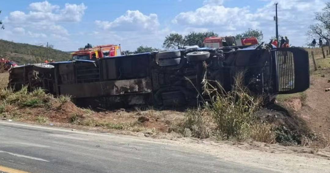 Acidentes rodoviários deixam 10 mortos em Goiás em menos de 24 horas