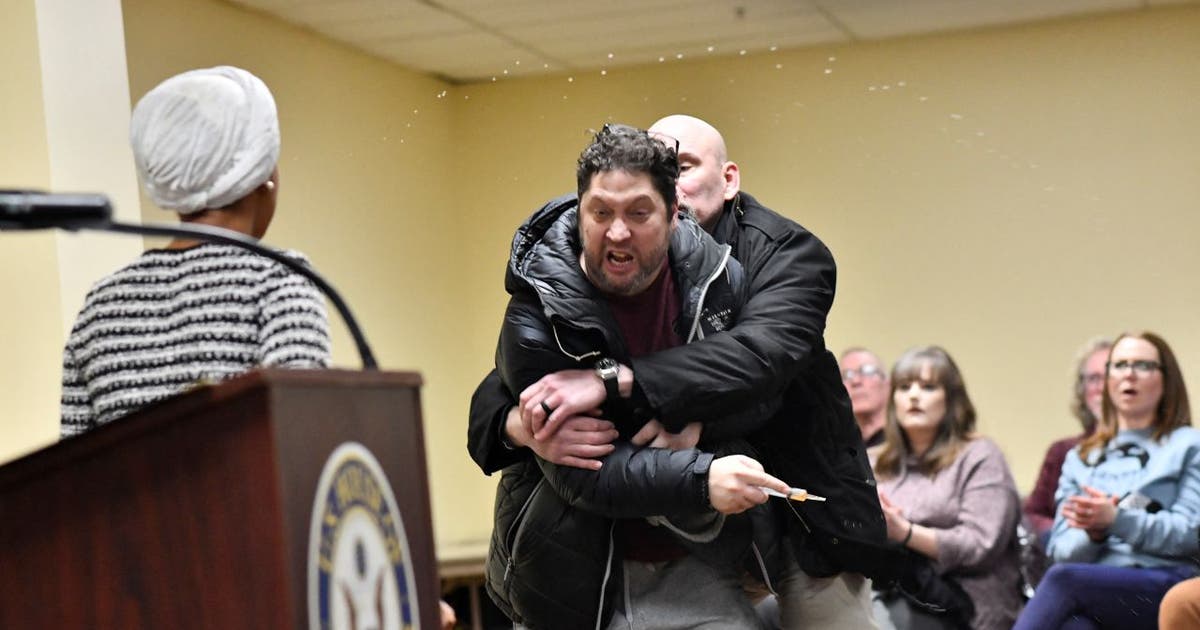 Rep. Ilhan Omar sprayed by man with syringe; FBI leading investigation