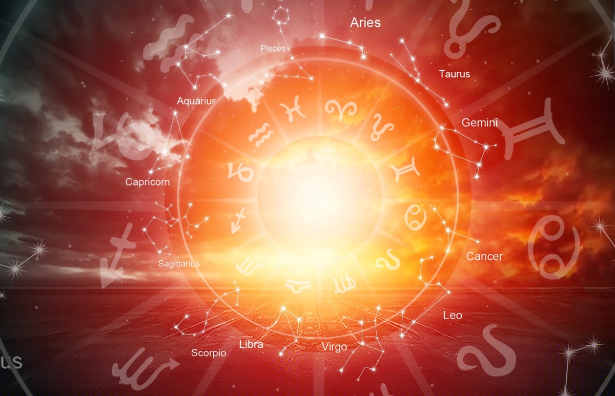 Horóscopo de agosto 2026: qué sucederá en el mes y cómo afecta a tu signo