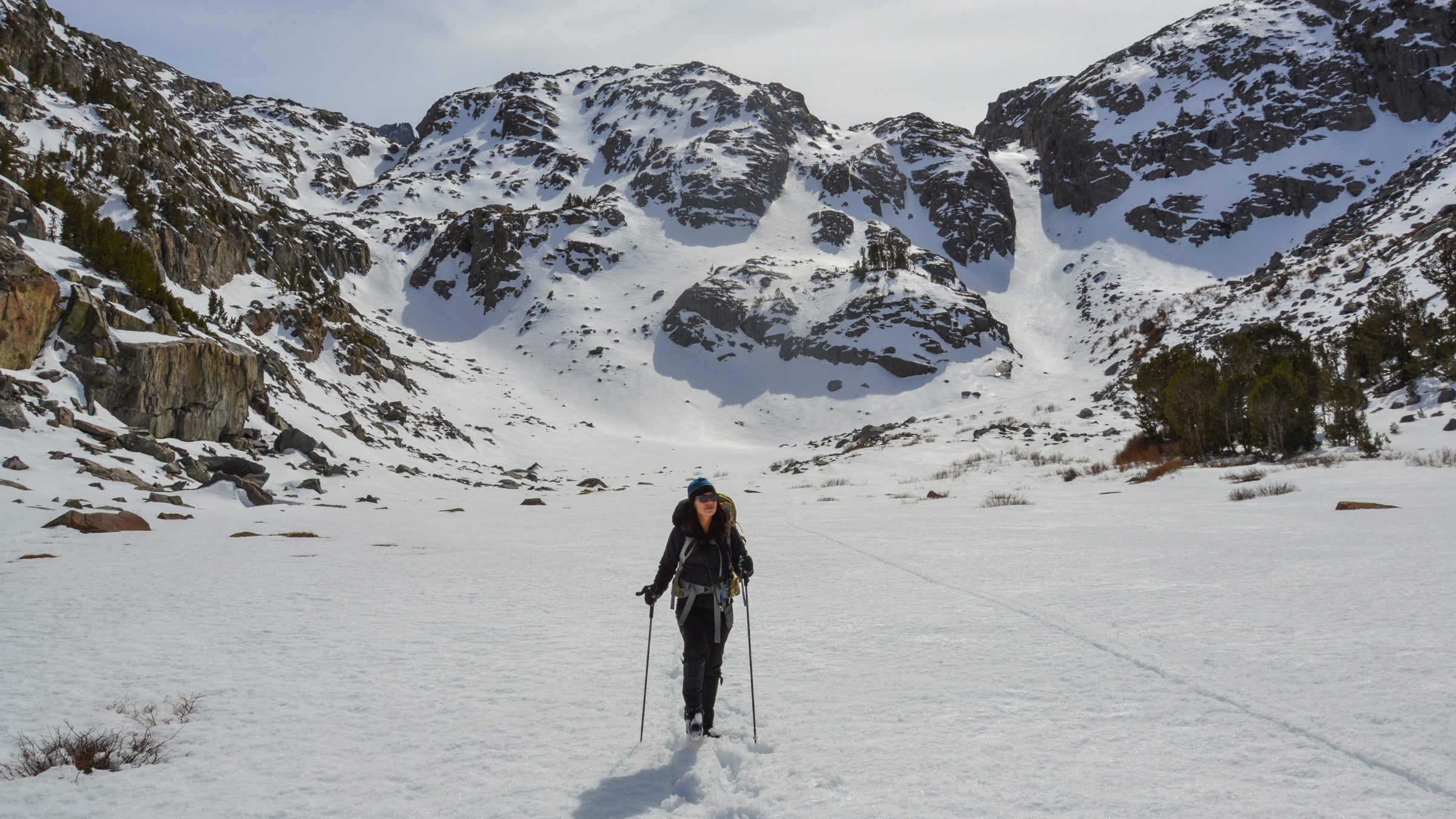 Don’t Poop in the Snow and 4 More Leave No Trace Tips for Winter Hikers
