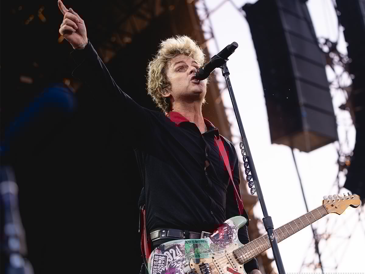 Green Day reflect on early beginnings: “We were not about politics at all”
