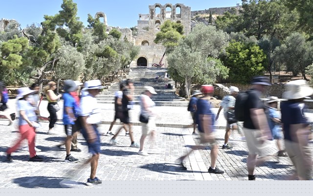 Ειδικό Χωροταξικό για τον Τουρισμό: Οι νέοι κανόνες για επενδύσεις και προορισμούς υπό πίεση