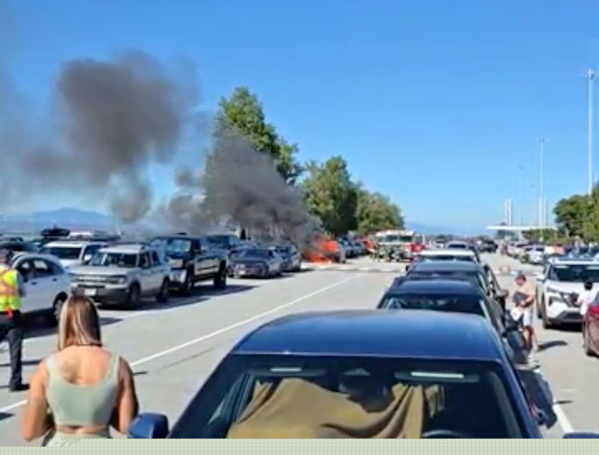 Vehicle fire leads to delays on Tsawwassen-Swartz Bay B.C. Ferries route