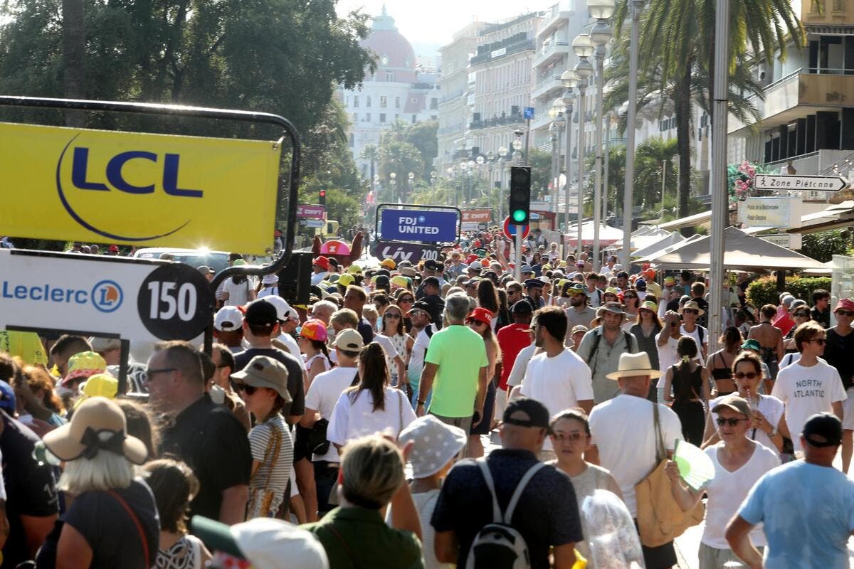 « Dans quelques années ça concurrencera sûrement le Tour Masculin » : sur la Prom’ à Nice, le Tour de France féminin passionne toujours plus