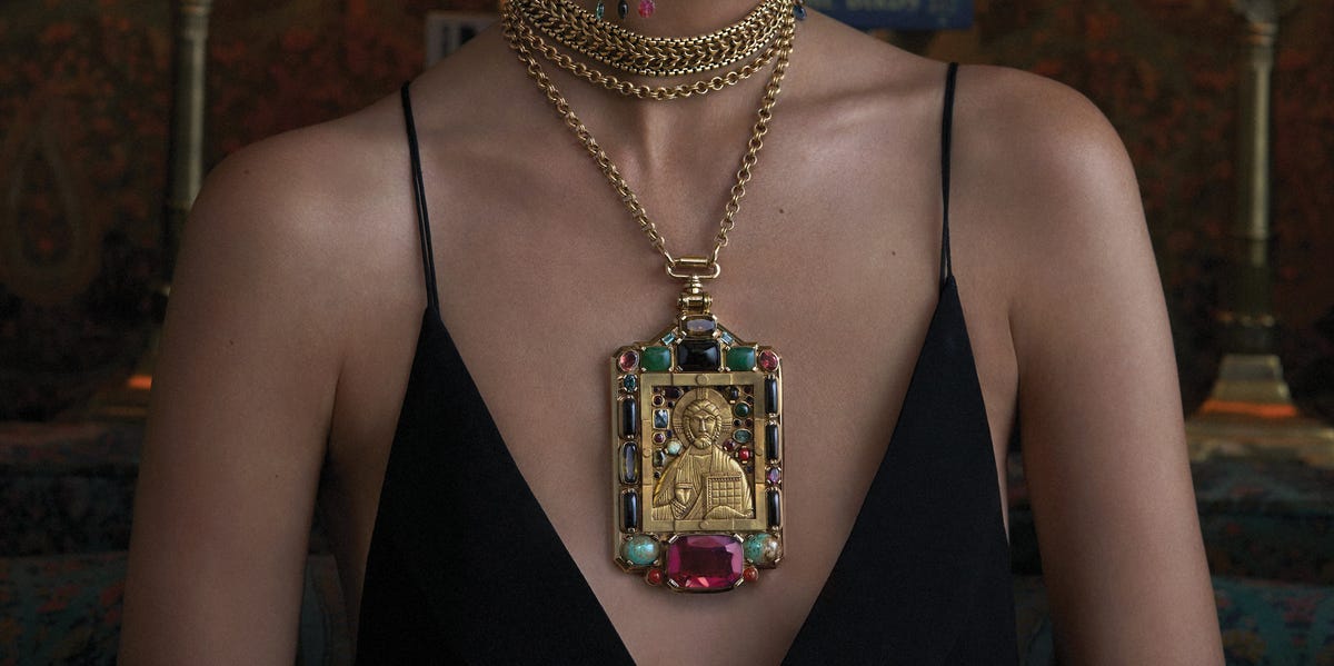 <i><em>T&amp;C </em></i>Exclusive:<i><em> </em></i>Sabyasachi Launches a Collaboration with the Metropolitan Museum of Art