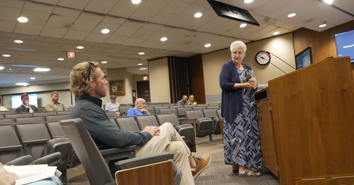 Omaha City Council approves rezoning, clearing the way for a 5-story Loveland apartment building