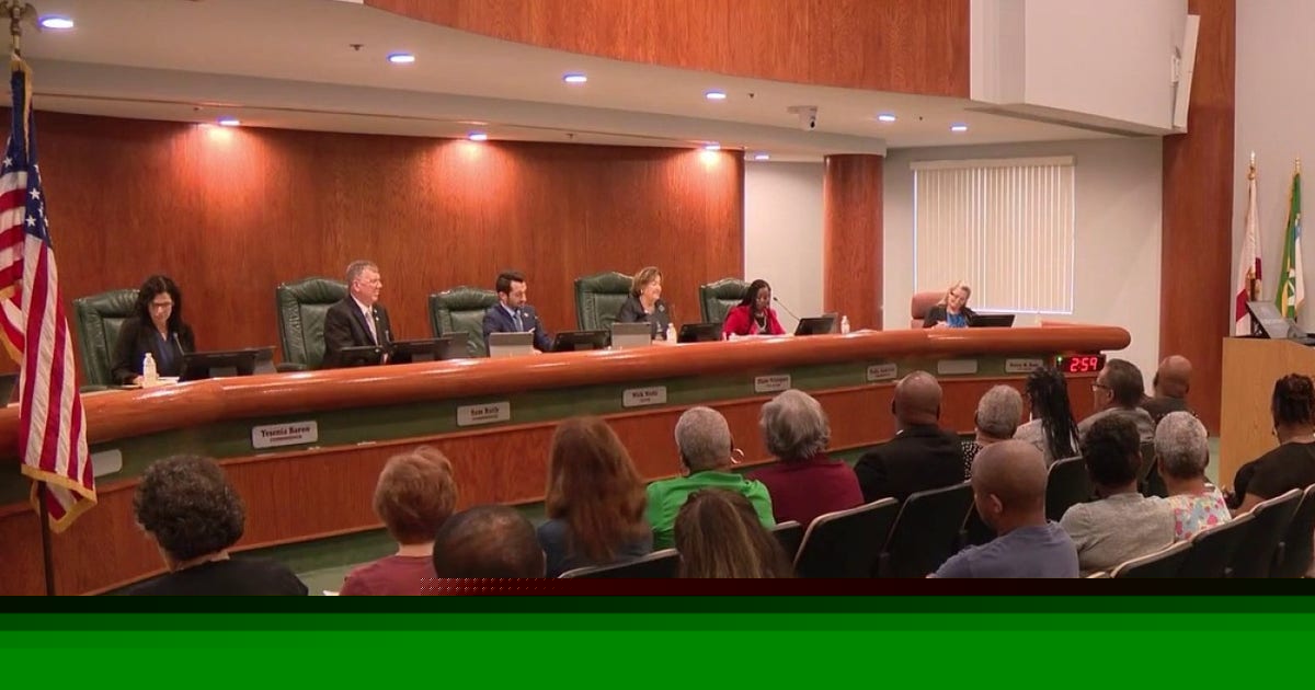 Apopka City Commission approves lower property tax increase after heated budget debate
