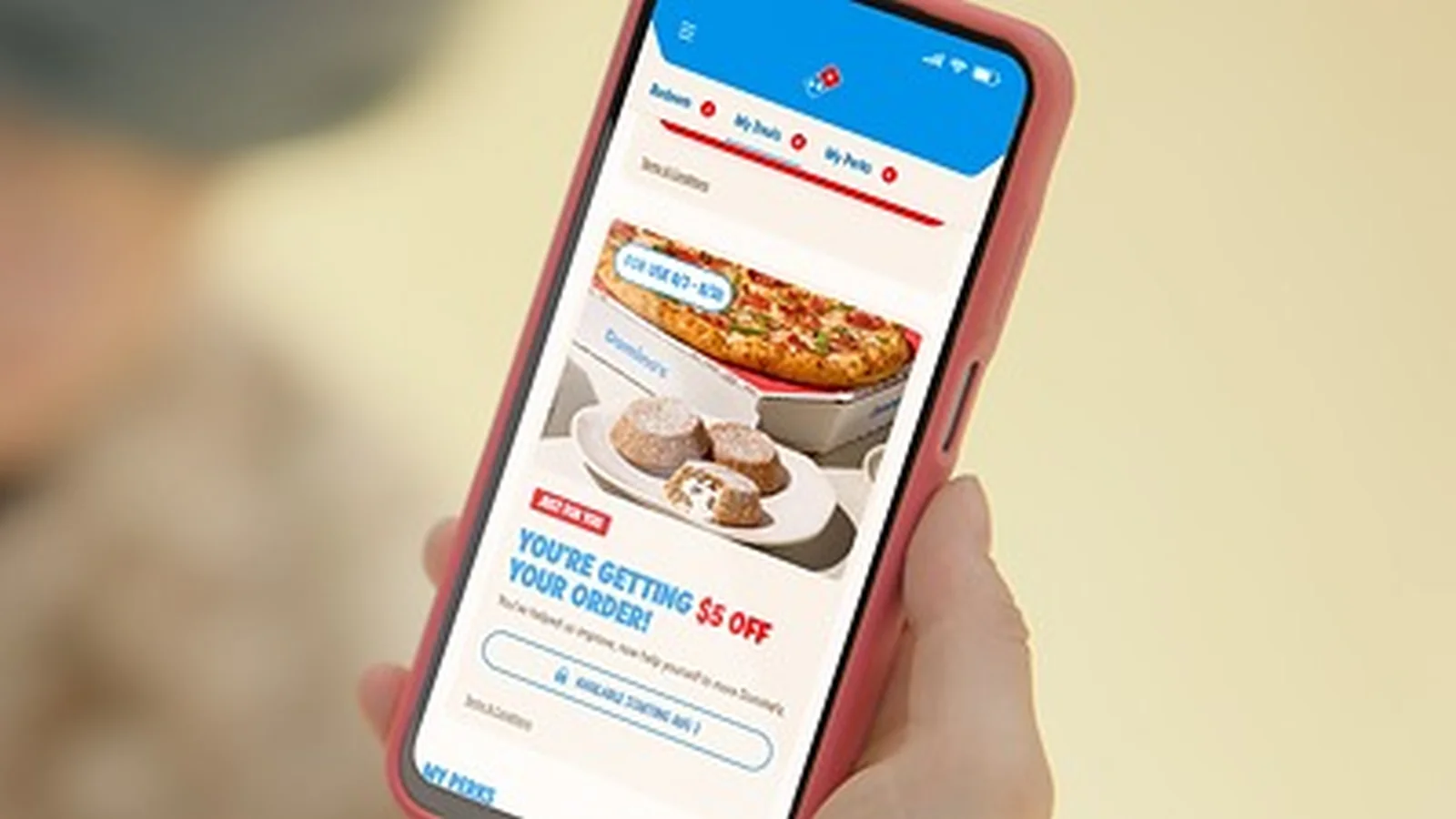 Domino's paying customers to test app, website