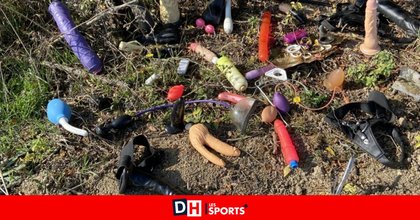 Un agriculteur ardennais trouve dans un petit bosquet plusieurs sextoys abandonnés : “On n’ose pas trop les toucher quand même”