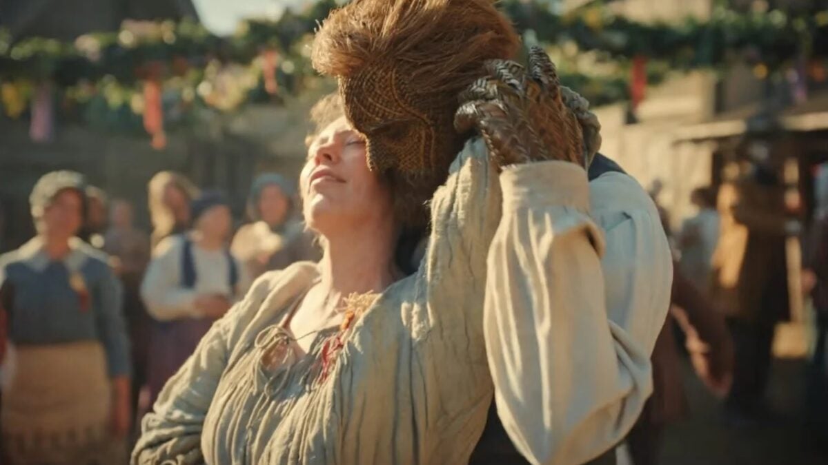 New Alexander Skarsgård Movie Is For All The Folks Who Wanna Bang The Wicker Man
