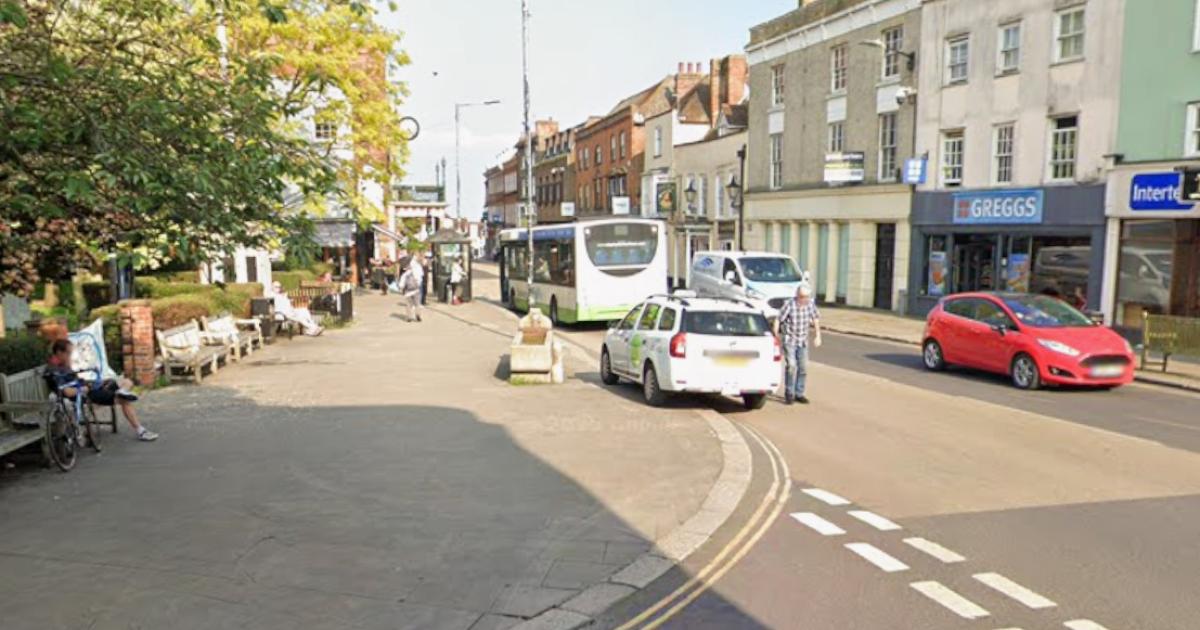 Three men injured after late-night incident in High Street