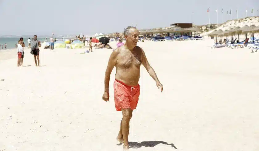 Former president Marcelo transported to hospital after being taken ill in Algarve