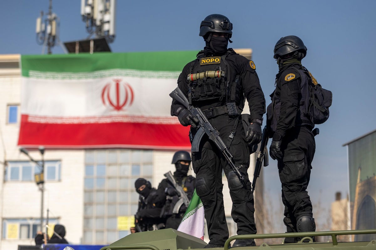 Trump-Iran latest: US president says ‘very big, powerful ships sailing to Iran’ as he signals talks