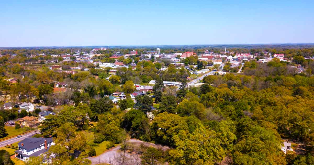 The Peaceful Town In South Carolina Where Housing Stays Affordable And Neighbors Still Care